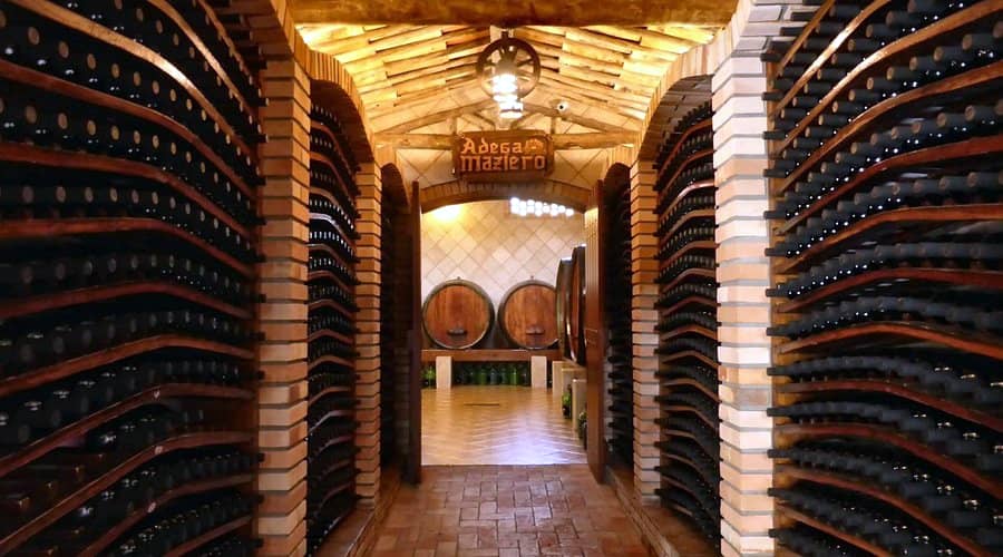 Adega tradicional em Jundiaí - Produção de vinhos artesanais